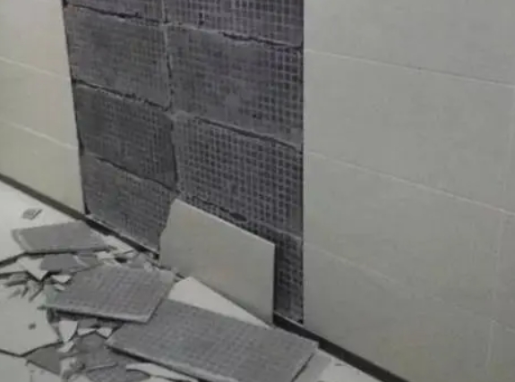 丹徒瓷砖空鼓维修公司分享下丹徒墙砖松动维修的知识